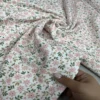 مخمل کبریتی زمینه سفید گل صورتی