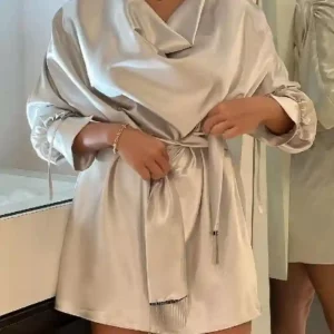 پارچه ساتن فرانسه رنگ سبز آبی