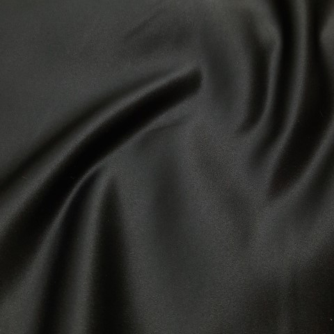 پارچه سرای نفیس