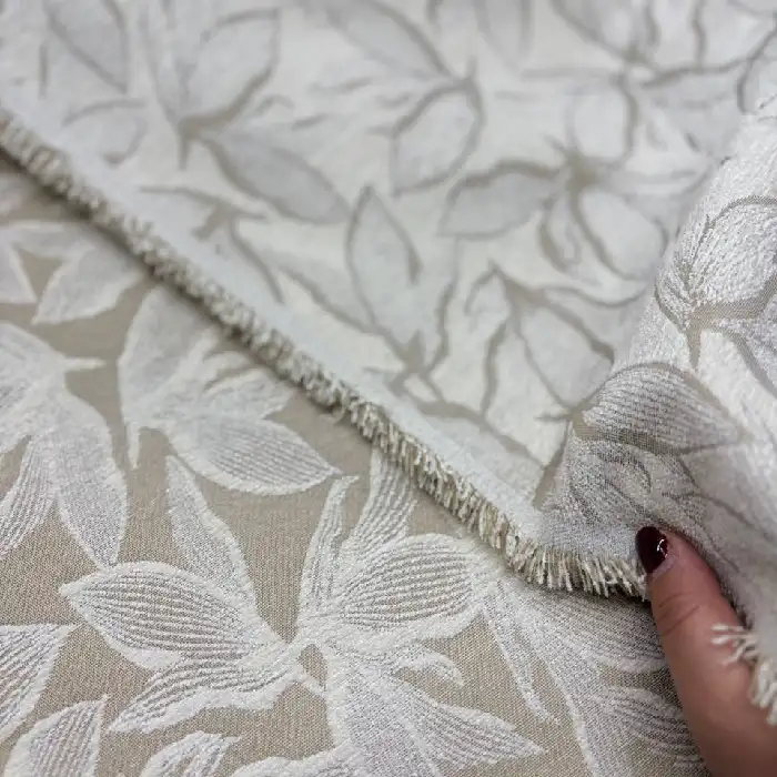 پارچه سرای نفیس