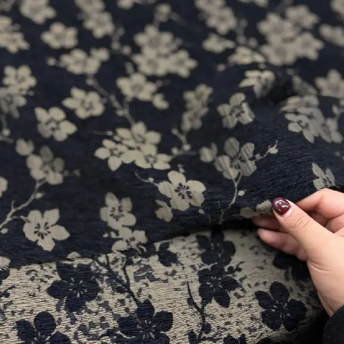 پارچه سرای نفیس